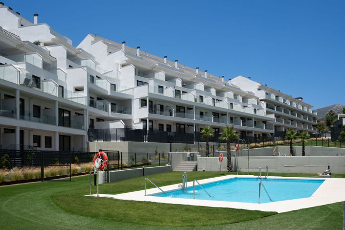 Image No.20-2 Bed Apartment for sale