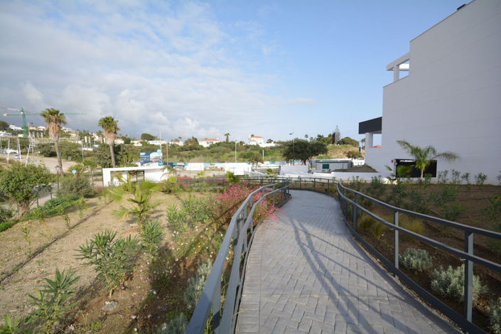 Image No.16-2 Bed Apartment for sale