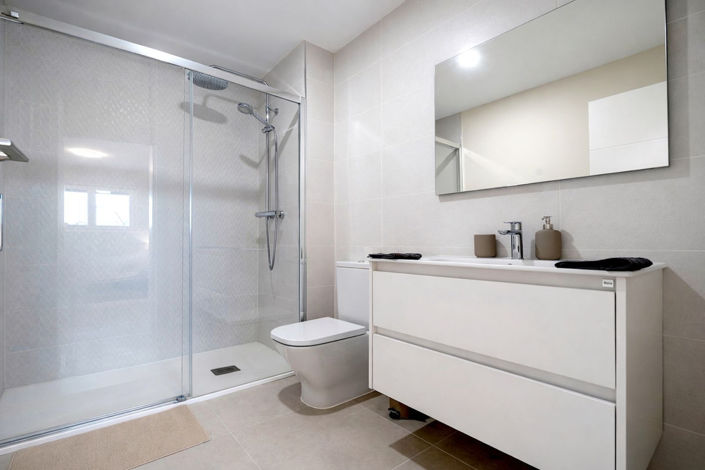 Image No.3-2 Bed Apartment for sale