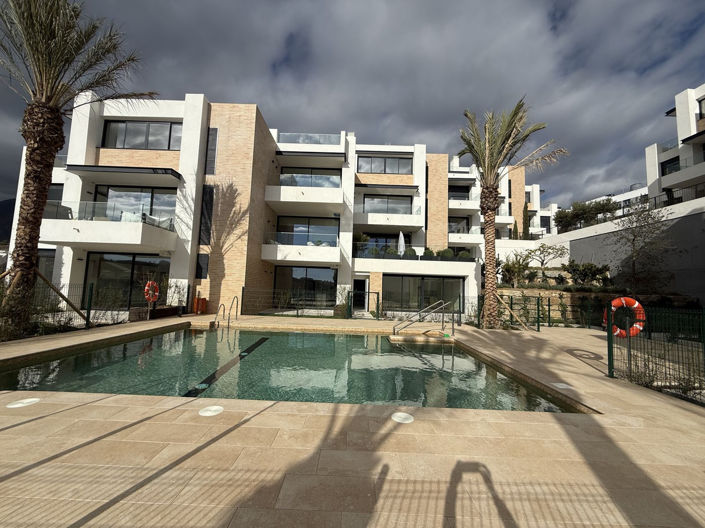 Image No.25-2 Bed Apartment for sale