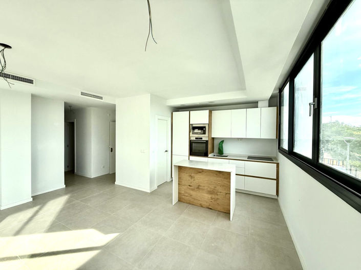 Image No.5-2 Bed Apartment for sale