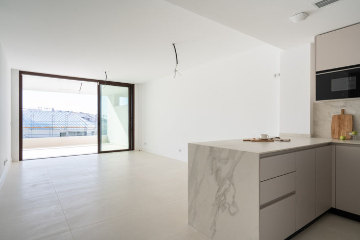 Image No.15-2 Bed Apartment for sale