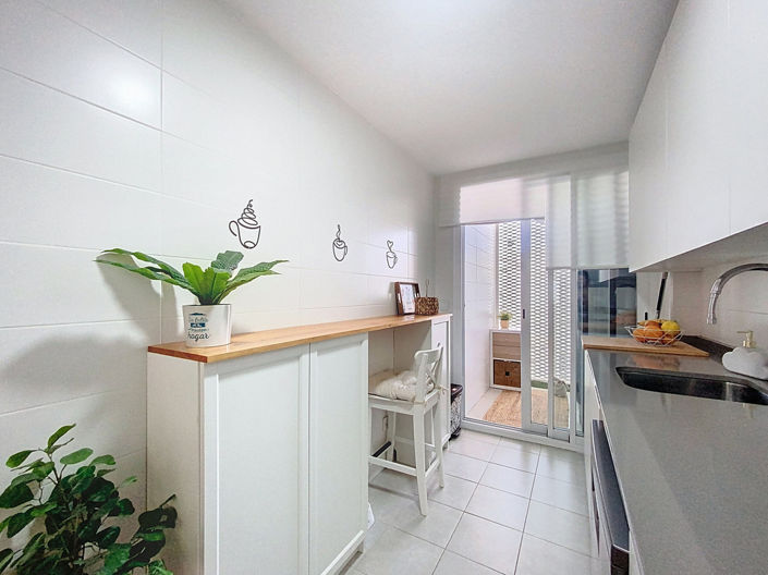 Image No.15-3 Bed Apartment for sale