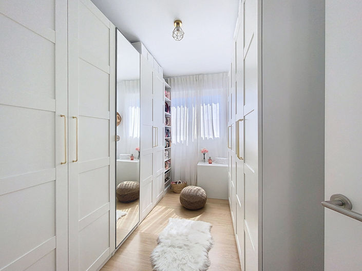 Image No.27-3 Bed Apartment for sale