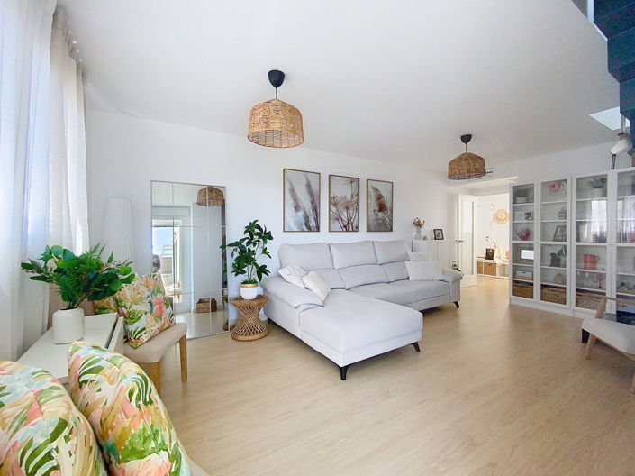 Image No.6-3 Bed Apartment for sale