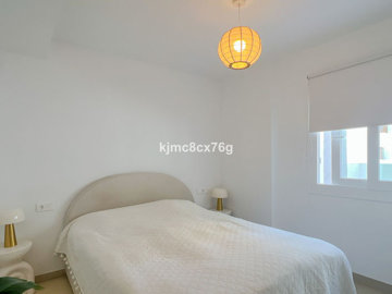10-bb915d1cb19341576dcdc994b81ab9c5