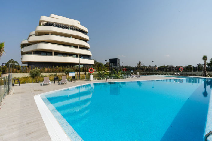 Image No.20-2 Bed Apartment for sale