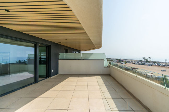 Image No.24-2 Bed Apartment for sale