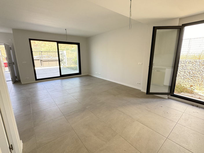 Image No.6-3 Bed Semi-Detached for sale