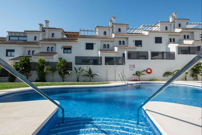 Image No.43-3 Bed Townhouse for sale
