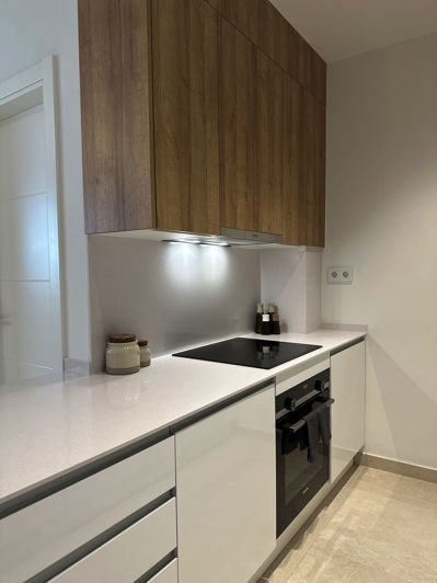 Image No.24-2 Bed Apartment for sale