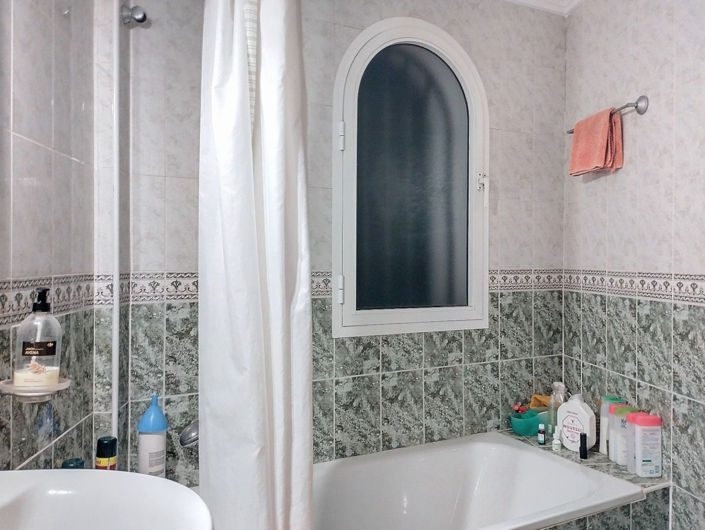 Image No.18-5 Bed Semi-Detached for sale