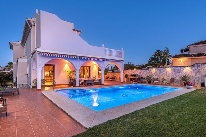Image No.37-4 Bed Villa for sale