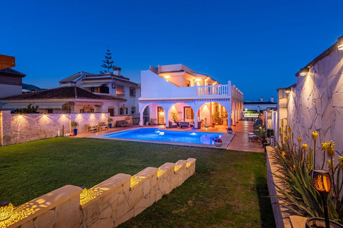 Image No.43-4 Bed Villa for sale