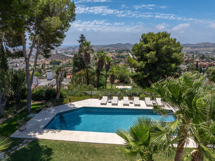 Image No.60-6 Bed Villa for sale