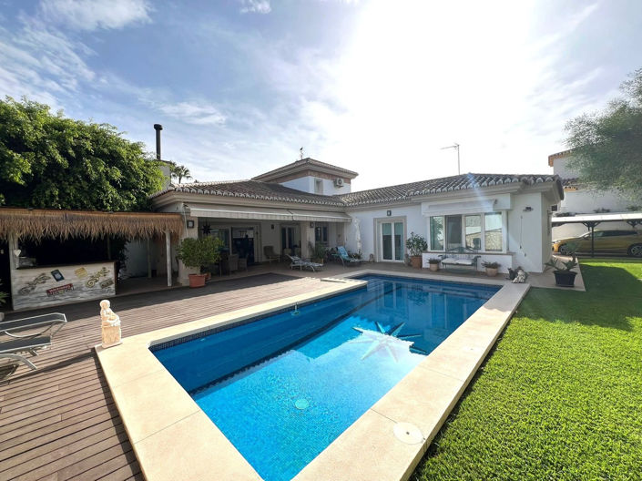 Image No.22-6 Bed Villa for sale