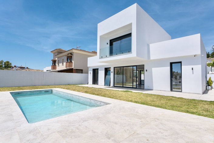 Image No.2-2 Bed Villa for sale