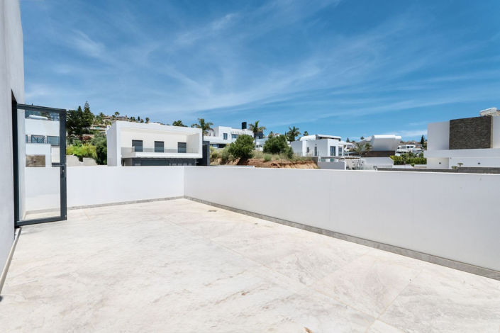Image No.23-2 Bed Villa for sale