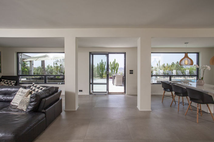 Image No.18-4 Bed Villa for sale