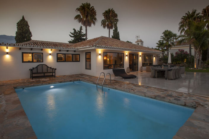 Image No.2-4 Bed Villa for sale