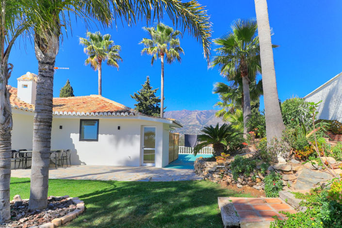 Image No.57-4 Bed Villa for sale