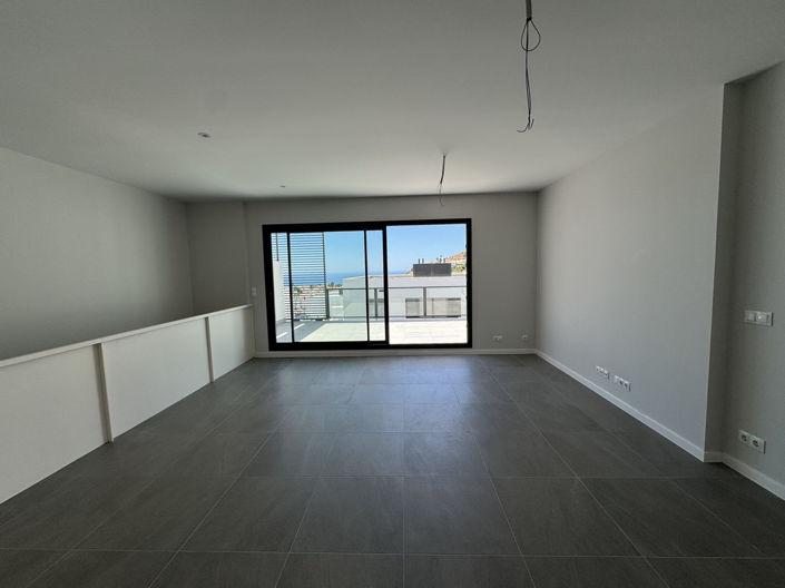 Image No.3-3 Bed Townhouse for sale