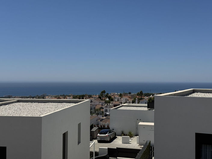 Image No.5-3 Bed Townhouse for sale