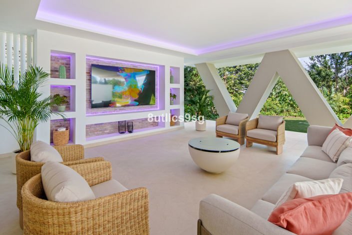 Image No.20-5 Bed Villa for sale