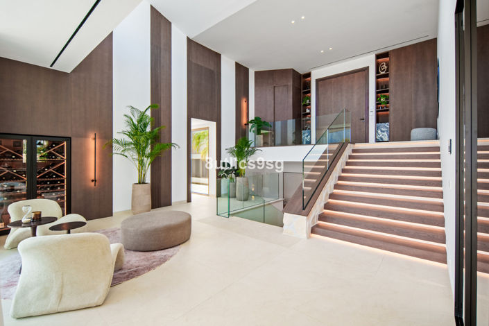 Image No.7-5 Bed Villa for sale