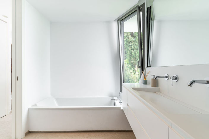 Image No.19-2 Bed Apartment for sale