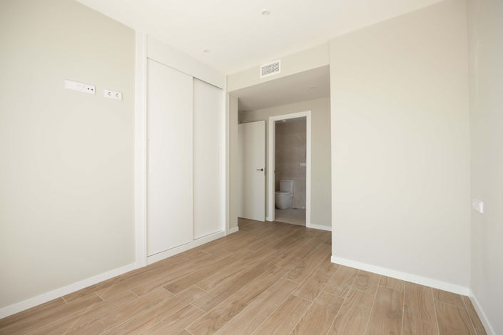 Image No.13-4 Bed Apartment for sale