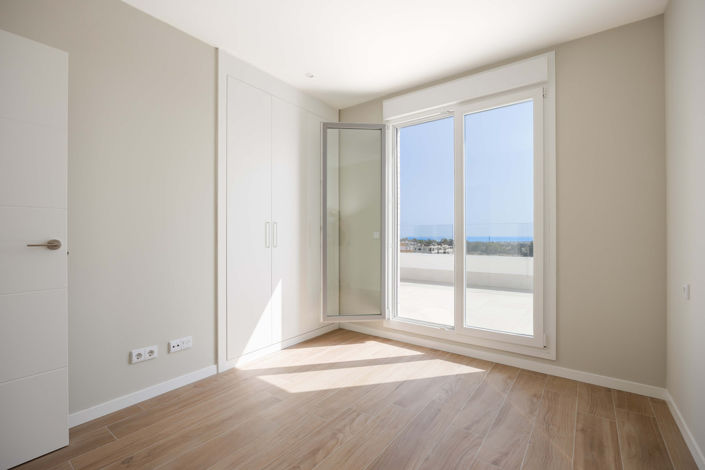 Image No.16-4 Bed Apartment for sale