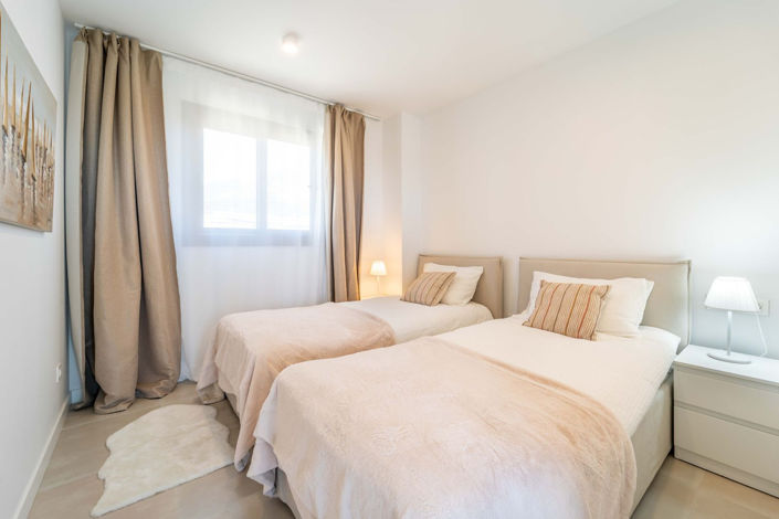 Image No.29-2 Bed Apartment for sale