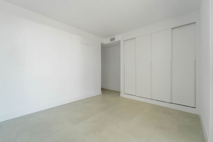 Image No.19-2 Bed Apartment for sale