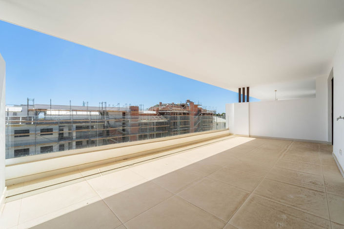 Image No.24-2 Bed Apartment for sale