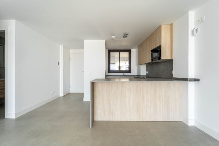 Image No.29-2 Bed Apartment for sale