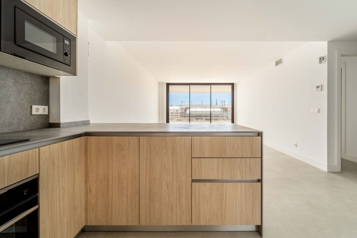 Image No.32-2 Bed Apartment for sale