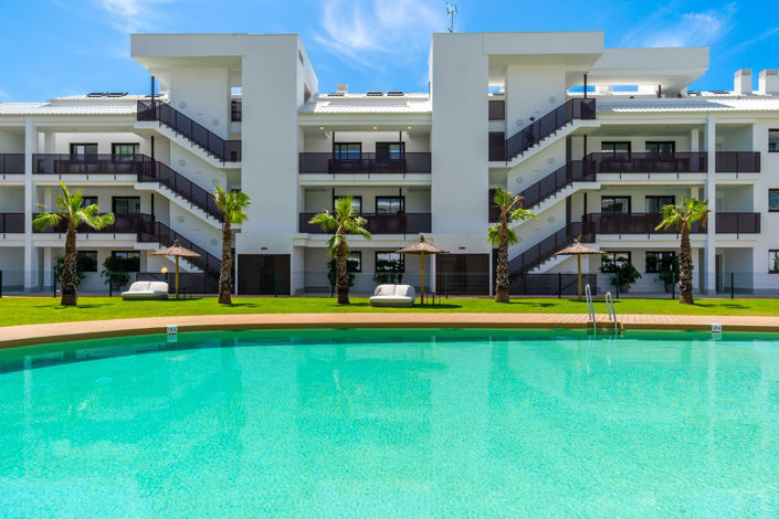 Image No.9-2 Bed Apartment for sale