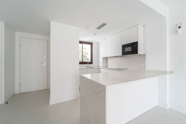Image No.22-2 Bed Apartment for sale