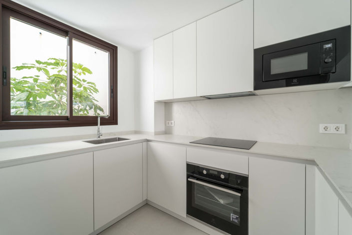 Image No.23-2 Bed Apartment for sale