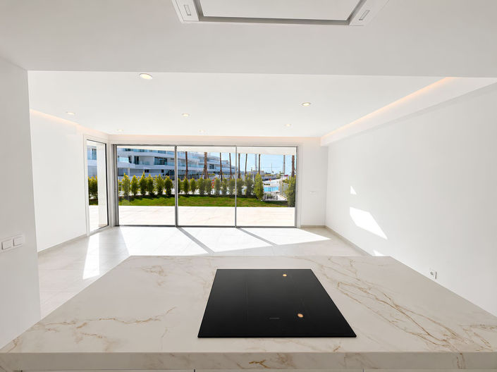 Image No.23-3 Bed Apartment for sale