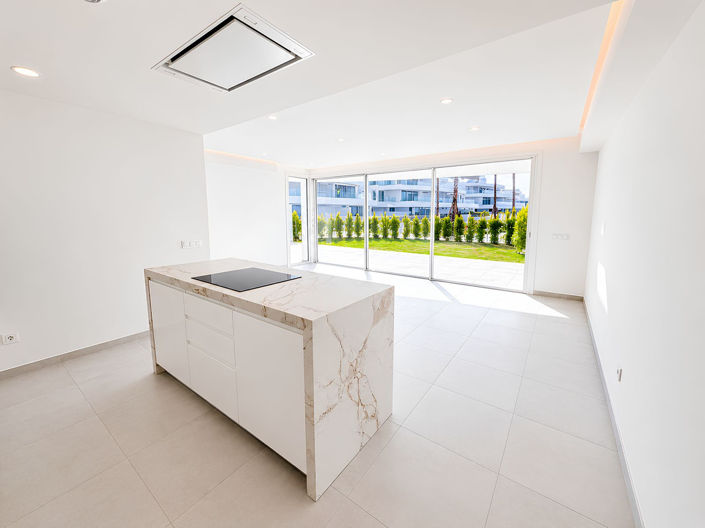 Image No.3-3 Bed Apartment for sale