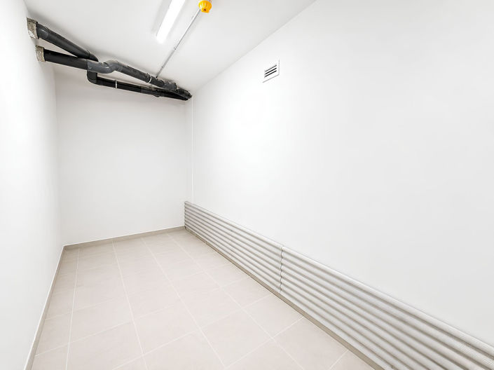 Image No.39-3 Bed Apartment for sale