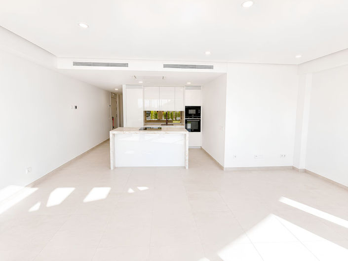 Image No.7-3 Bed Apartment for sale