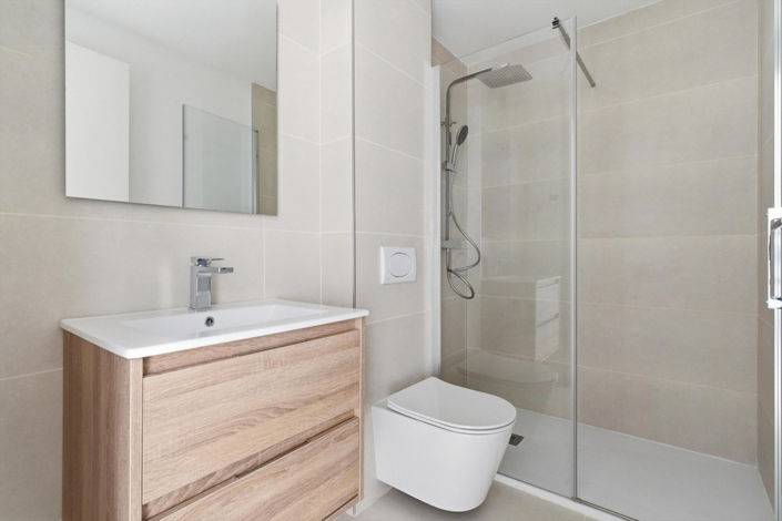 Image No.12-2 Bed Apartment for sale