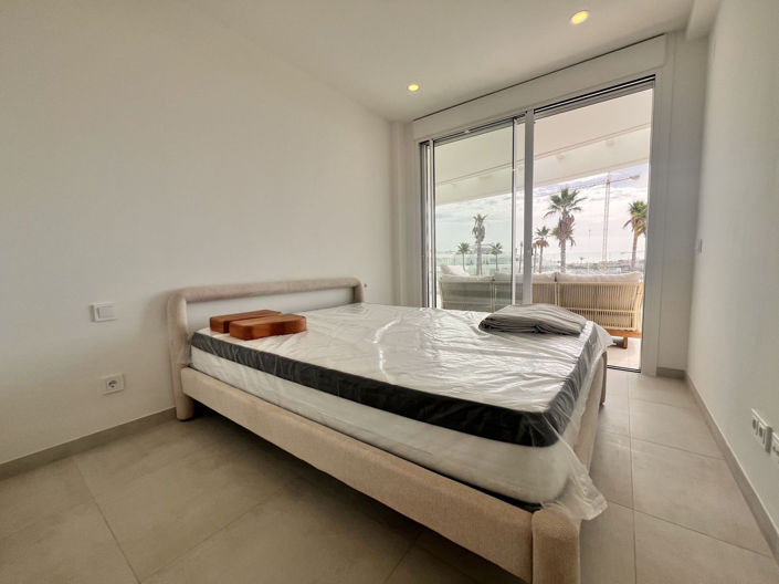 Image No.11-3 Bed Apartment for sale