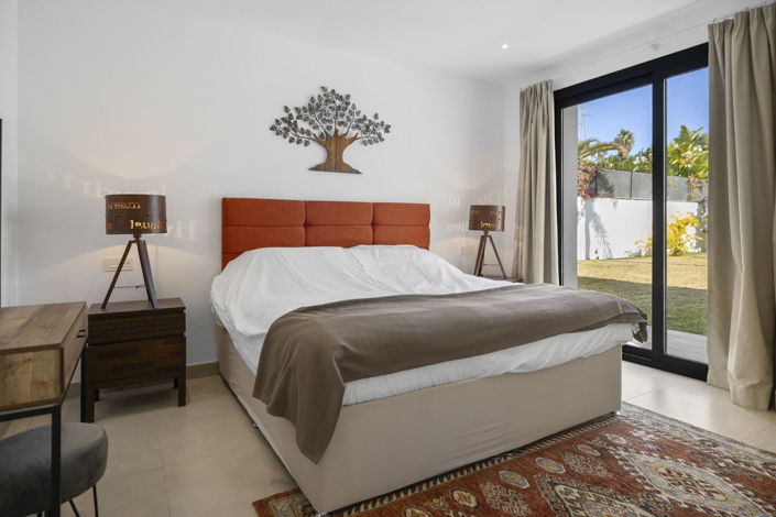 Image No.50-6 Bed Villa for sale