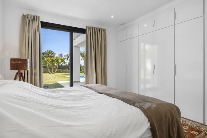 Image No.51-6 Bed Villa for sale