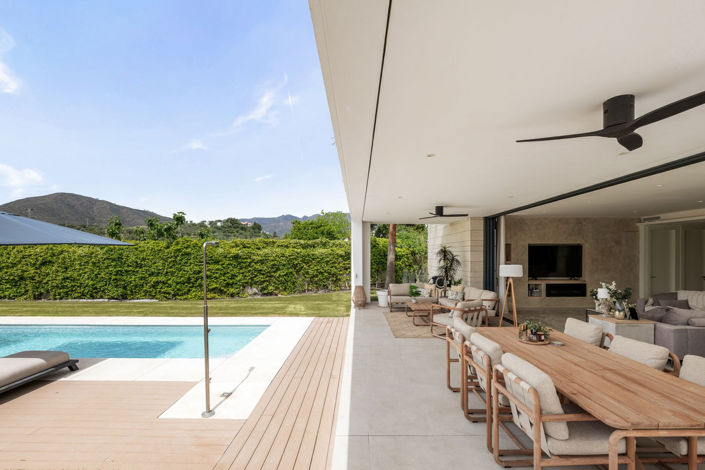 Image No.12-5 Bed Villa for sale