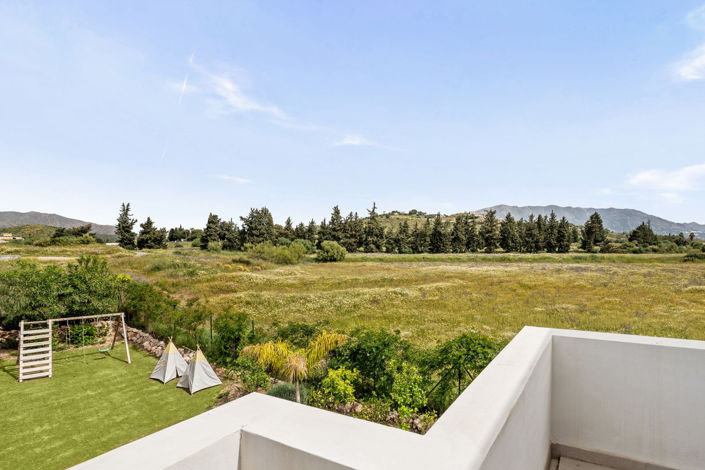 Image No.38-5 Bed Villa for sale